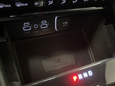 Used 2021 Jeep Grand Cherokee L Laredo w/ Luxury Tech Group I AWD/4WD image 29