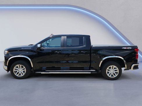Used 2021 Chevrolet Silverado 1500 LT AWD/4WD image 6