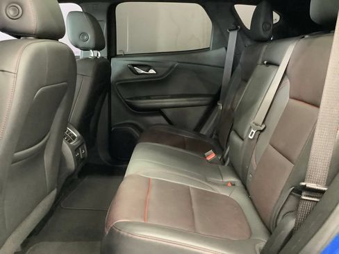 Used 2021 Chevrolet Blazer RS w/ Enhanced Convenience Package AWD/4WD image 6