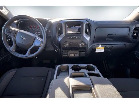 New 2026 Chevrolet Silverado 1500 Custom Trail Boss w/ Dark Appearance Package image 5