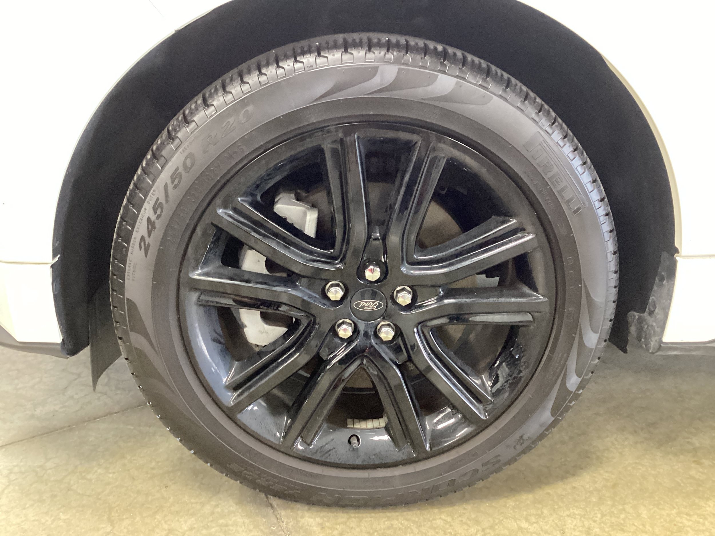 Used 2024 Ford Edge ST-Line AWD/4WD image 11