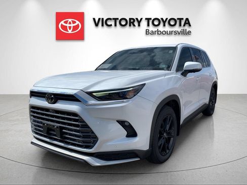 Used 2026 Toyota Grand Highlander AWD Hybrid image 1