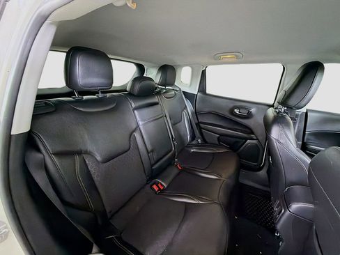 Used 2019 Jeep Compass Latitude w/ Popular Equipment Group image 26