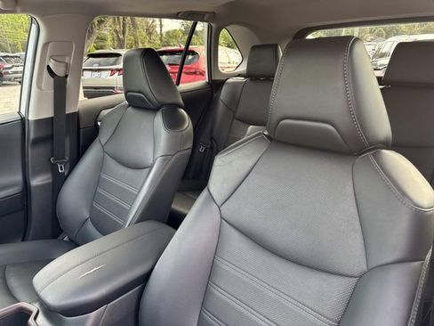 Used 2023 Toyota RAV4 Limited image 11