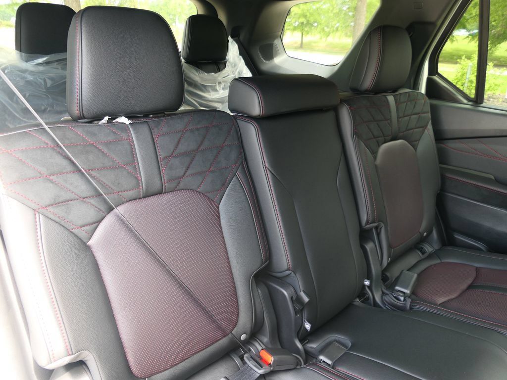 New 2026 Honda Pilot Black Edition image 34