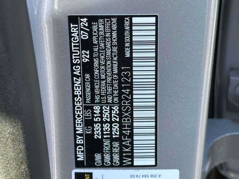 Used 2025 Mercedes-Benz C 300 4MATIC Sedan image 16