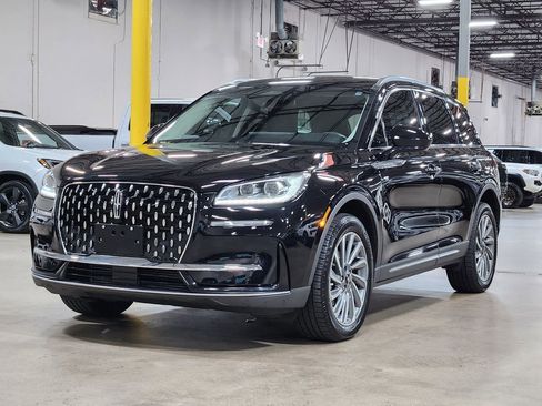 Used 2023 Lincoln Corsair Reserve image 4