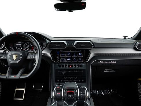 Used 2023 Lamborghini Urus Performante image 33