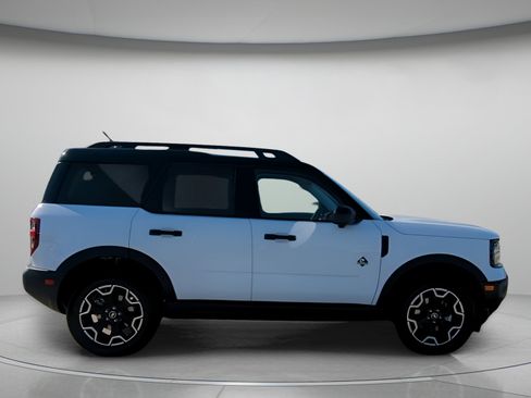 New 2026 Ford Bronco Sport Outer Banks AWD/4WD image 35