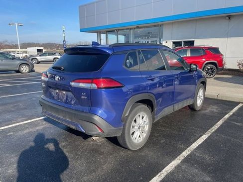 Used 2023 Toyota Corolla Cross LE image 9