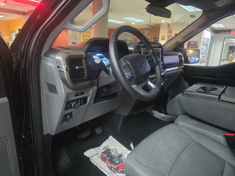 Used 2025 Ford F150 XLT w/ Equipment Group 301A Standard AWD/4WD image 8