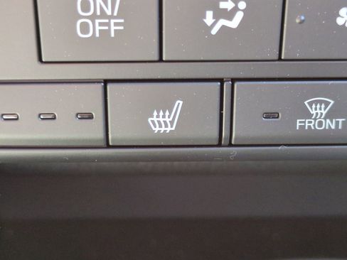 New 2026 Subaru Outback Limited AWD/4WD image 21