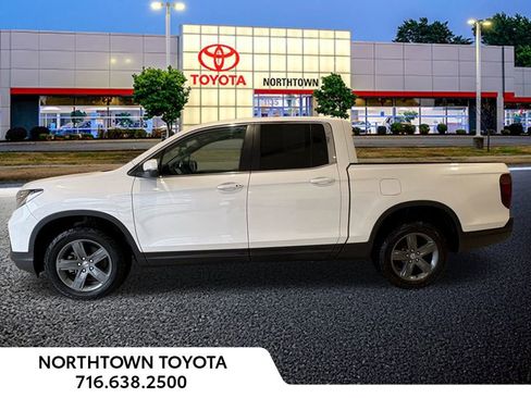 Used 2023 Honda Ridgeline RTL image 2
