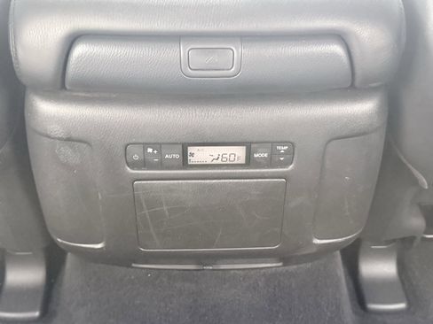 Used 2021 Nissan Armada SV w/ SV Appearance Package image 70