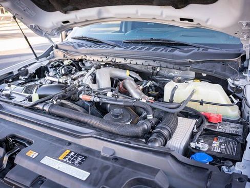 Used 2023 Ford F450 Limited w/ FX4 Off-Road Package image 40