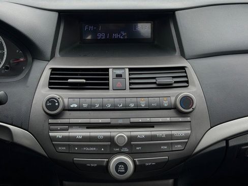 Used 2011 Honda Accord LX image 14