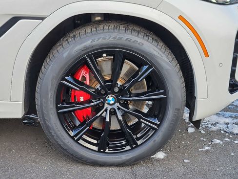 Certified 2024 BMW X6 xDrive40i w/ Premium Package image 8