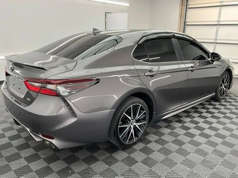 Used 2023 Toyota Camry SE FWD image 23
