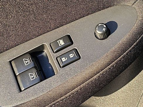 Used 2017 Nissan 370Z w/ Sport Package image 27