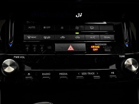 Used 2022 Lexus IS 350 F Sport image 23