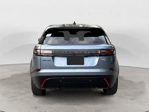 Certified 2022 Land Rover Range Rover Velar R-Dynamic S image 5