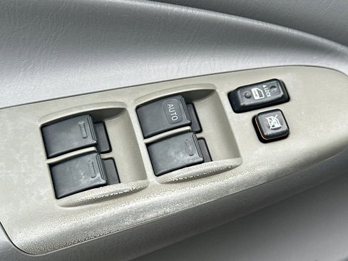 Used 2007 Toyota Tacoma PreRunner image 12