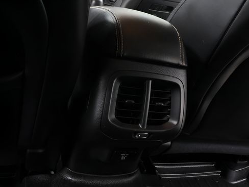 Used 2016 Jeep Cherokee Limited w/ Luxury Group AWD/4WD image 25