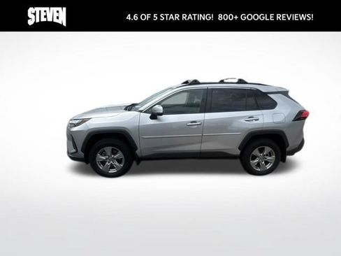 Used 2024 Toyota RAV4 XLE AWD/4WD image 8