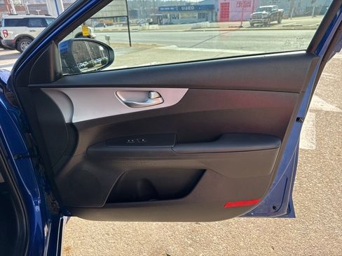 Used 2024 Kia Forte LXS w/ LXS Technology Package image 15