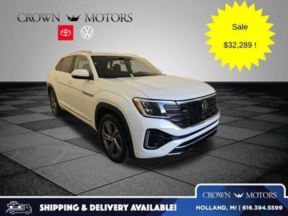Used 2024 Volkswagen Atlas Cross Sport SEL R-Line