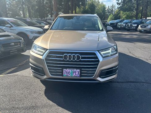 Used 2019 Audi Q7 3.0T Premium image 8