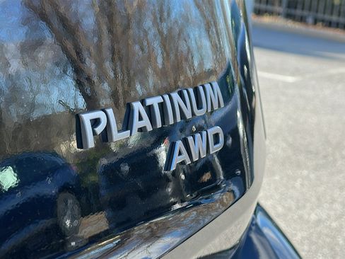 Certified 2025 Nissan Rogue Platinum w/ Platinum Premium Package image 9