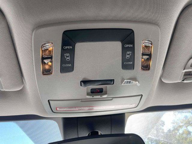 Certified 2022 Toyota Sienna LE FWD image 31