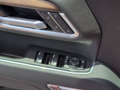 New 2026 Chevrolet Silverado 2500 High Country w/ High Country Premium Package AWD/4WD image 22