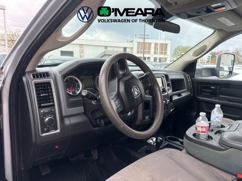 Used 2018 RAM 3500 Tradesman w/ Chrome Appearance Group image 5
