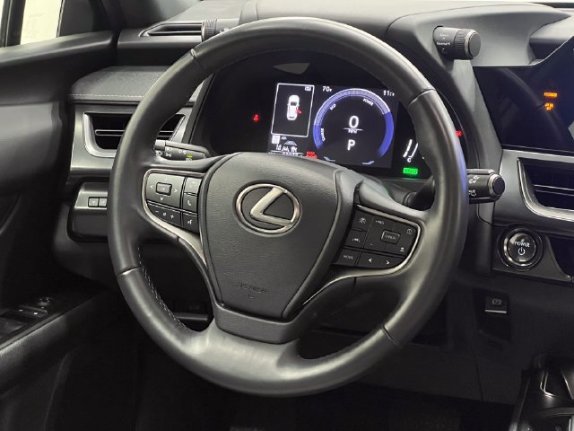 Certified 2025 Lexus UX 300h FWD image 15