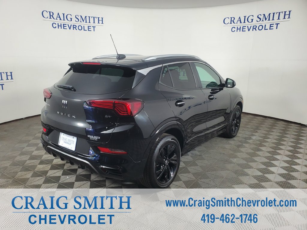 Used 2024 Buick Encore GX Sport Touring FWD image 5