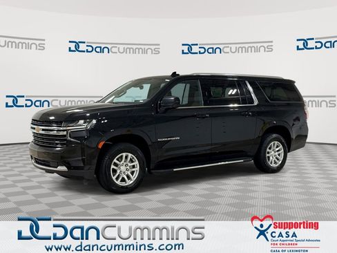Used 2024 Chevrolet Suburban LT AWD/4WD image 1