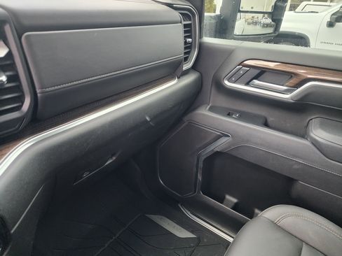 Used 2025 Chevrolet Silverado 2500 LT w/ Trail Boss Package image 36