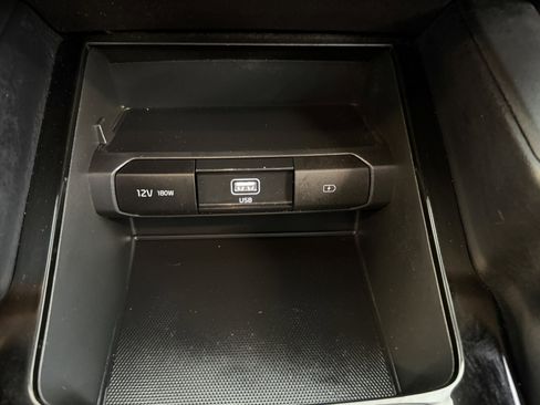 Used 2022 Kia Telluride LX AWD/4WD image 26