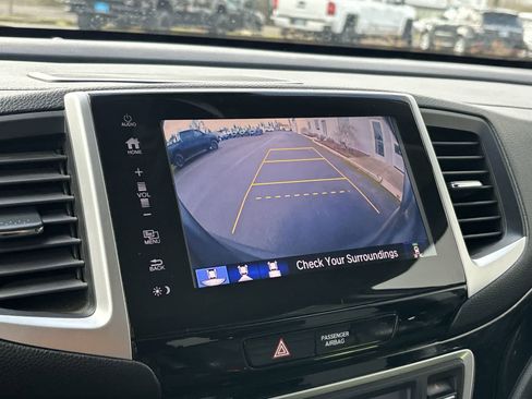 Used 2017 Honda Pilot Elite image 19