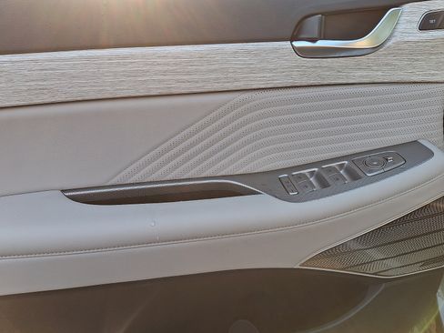 Certified 2024 Hyundai Palisade Calligraphy AWD/4WD image 13