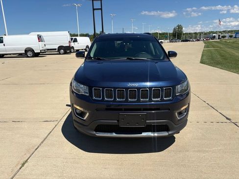Used 2019 Jeep Compass Limited AWD/4WD image 9