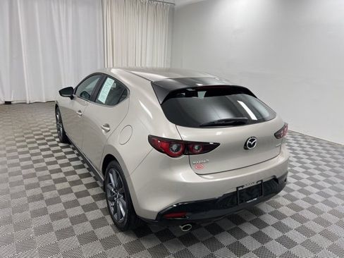 Used 2023 MAZDA MAZDA3 s image 6