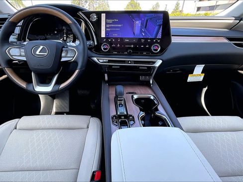 New 2026 Lexus RX 450h Luxury image 5