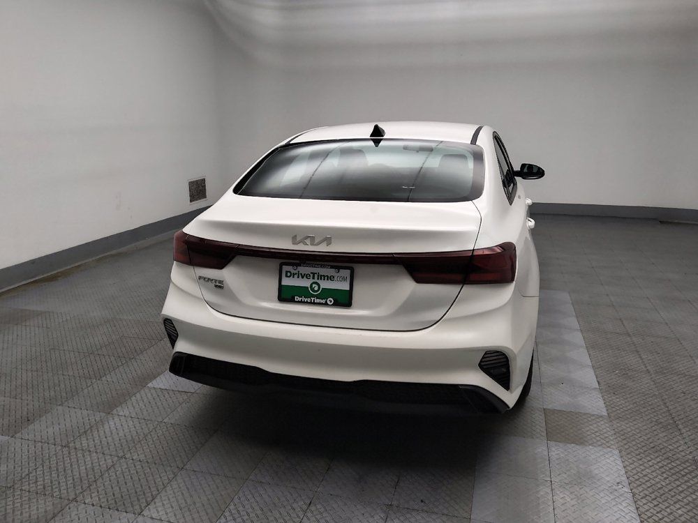 Used 2024 Kia Forte LX FWD image 7