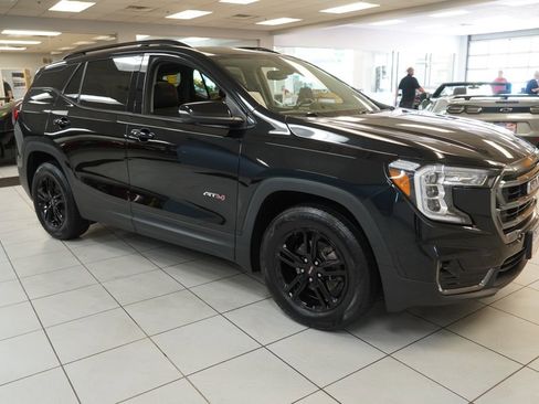 Used 2022 GMC Terrain AT4 w/ Infotainment Package II AWD/4WD image 15