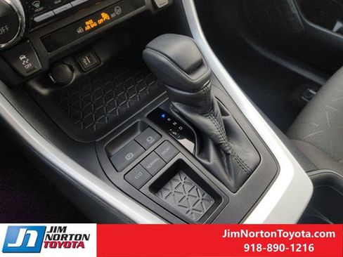 Used 2023 Toyota RAV4 XLE image 22