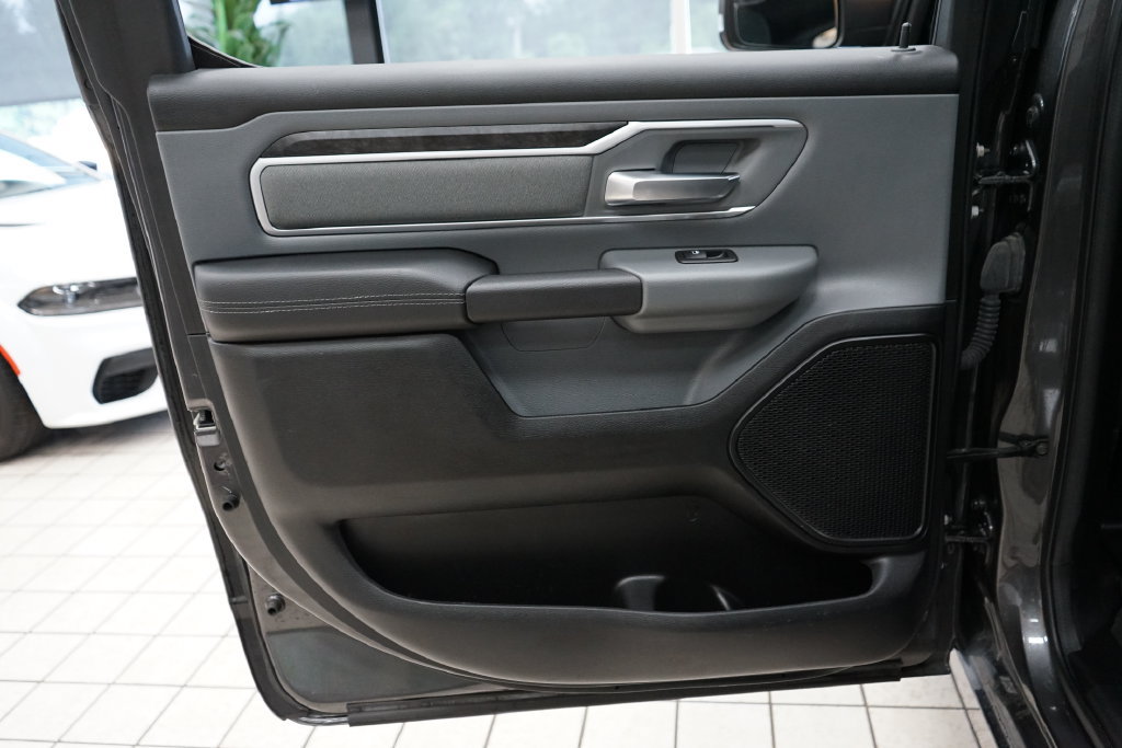Used 2022 RAM 1500 Big Horn AWD/4WD image 46