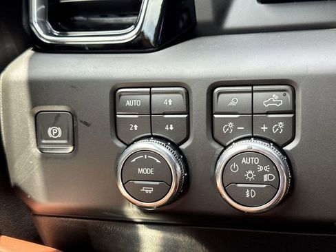 New 2026 GMC Sierra 1500 Denali Ultimate AWD/4WD image 16